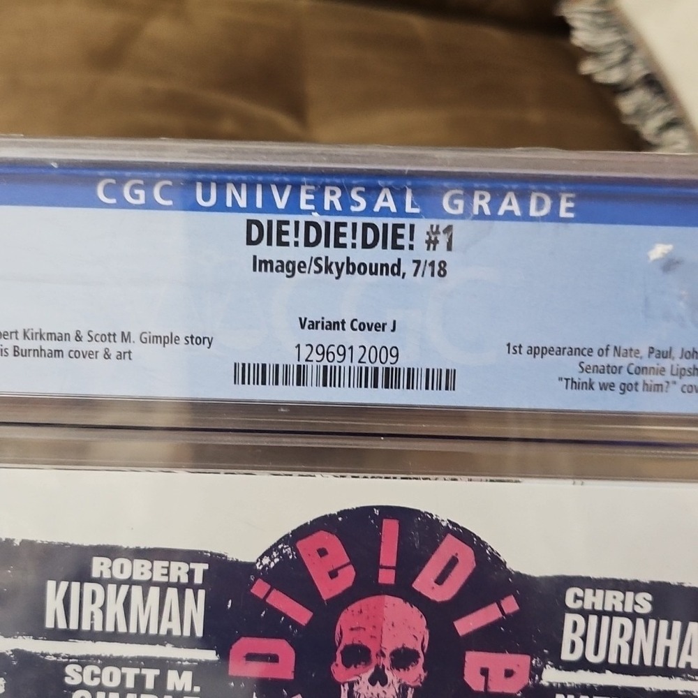 DIE!DIE!DIE! #1 Variant Cover J CGC 9.8 - Picture 3 of 5